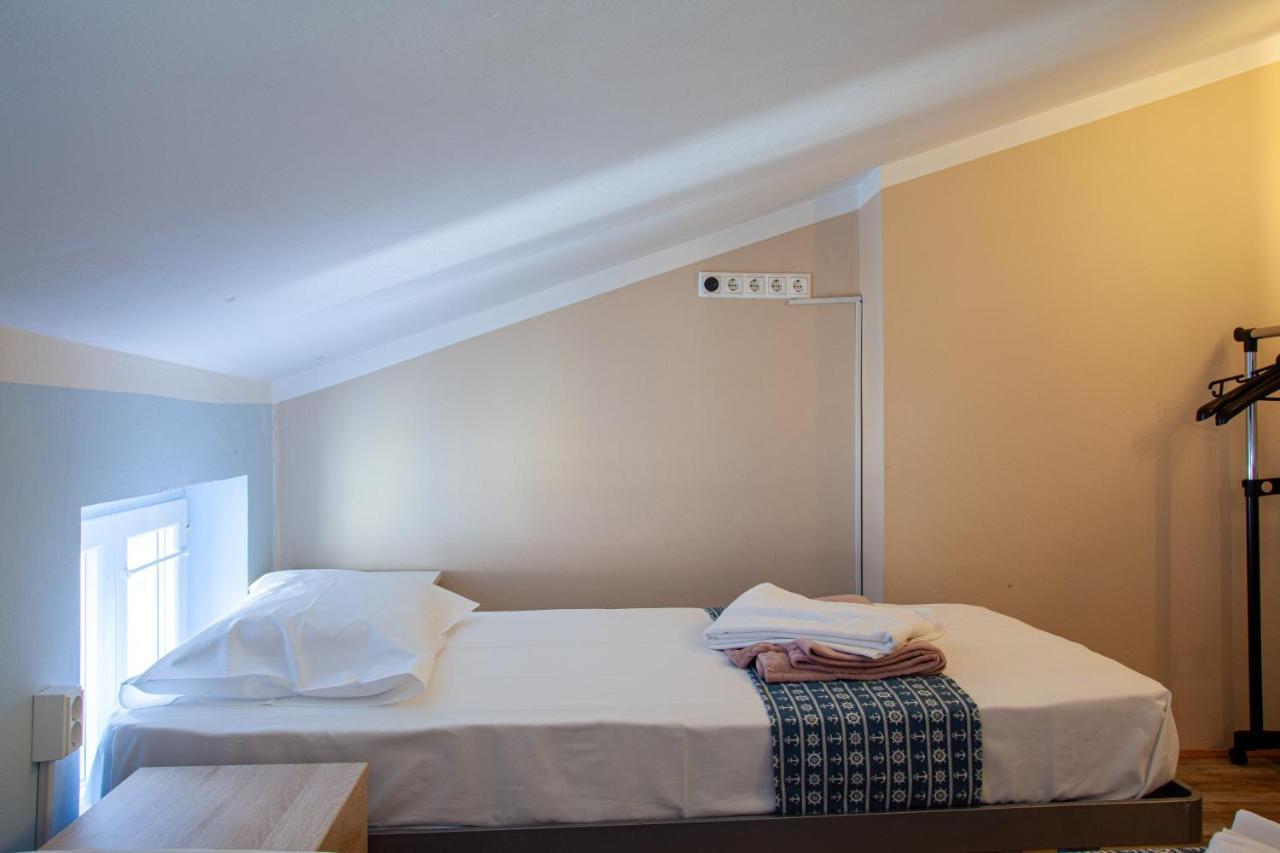 Hostel Adriatic Piran (Adults Only) Dış mekan fotoğraf