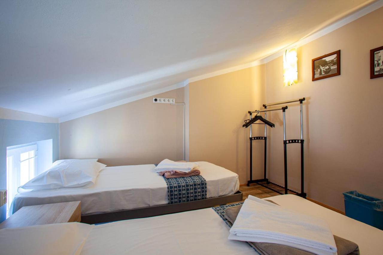 Hostel Adriatic Piran (Adults Only) Dış mekan fotoğraf