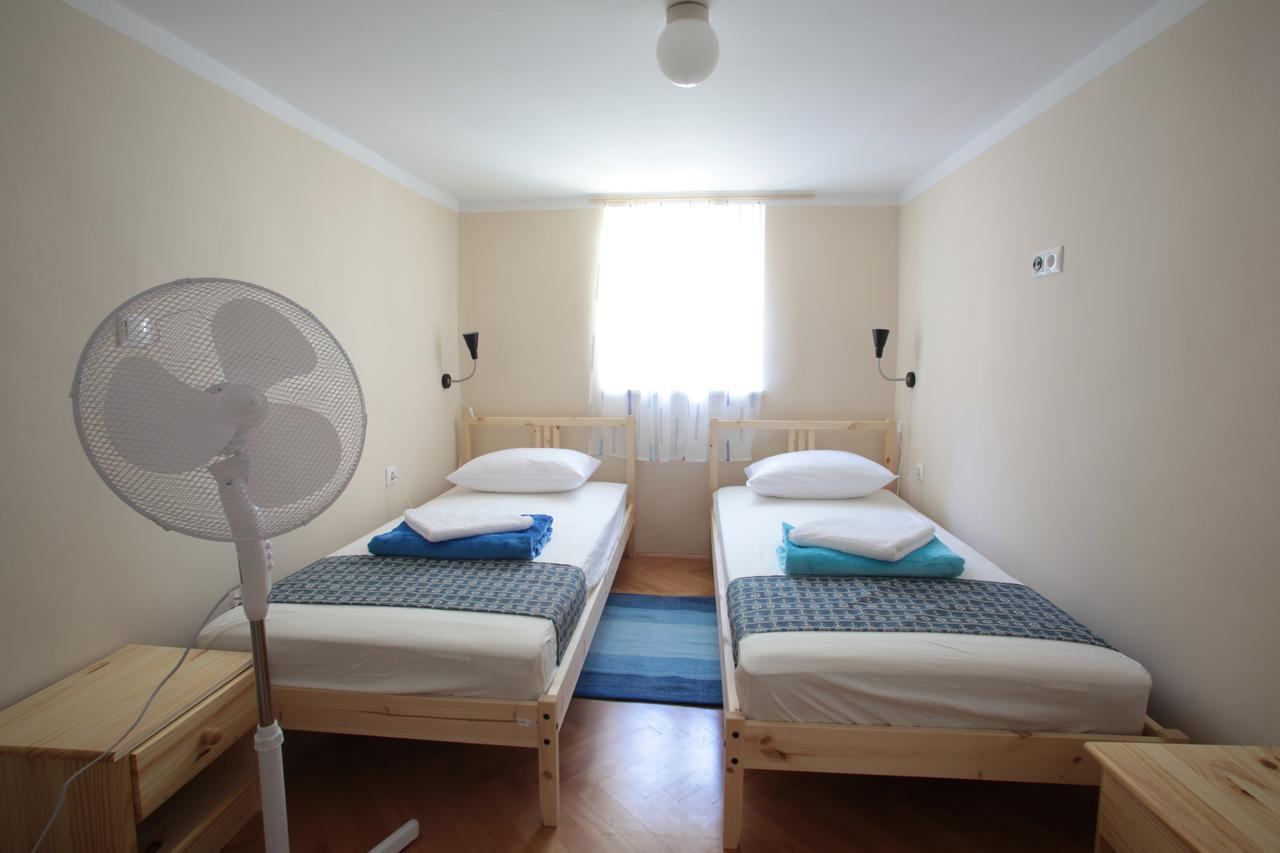 Hostel Adriatic Piran (Adults Only) Dış mekan fotoğraf