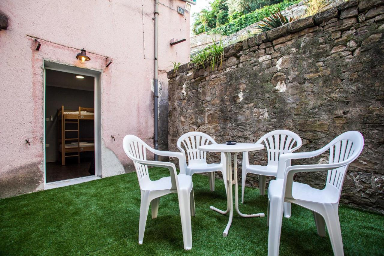 Hostel Adriatic Piran (Adults Only) Dış mekan fotoğraf